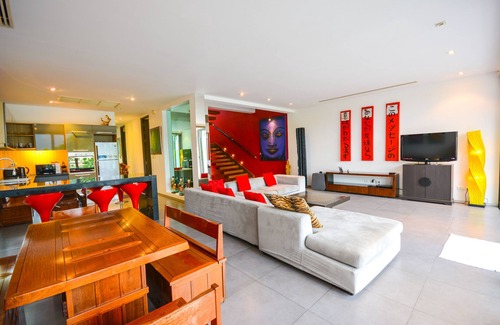 Patong Villa | Villa 8 oceanfront pool villa