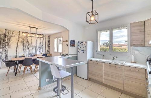 Saint-Hilaire-de-Brethmas Villa | Villa au pied des Cévennes