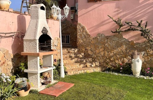 Capitana House | Villa Abeti a 5 minuti dal mare