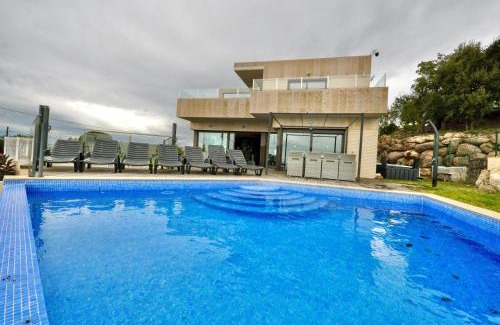 Lloret de Mar Villa | Villa Adam