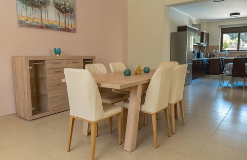 Ixia Villa | Villa Adonis in Nature
