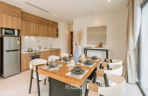 Bang Tao Villa | VILLA ALANNA Phuket