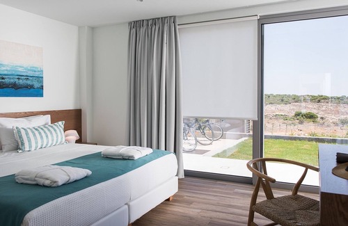 Akrotiri Villa | Villa Alas