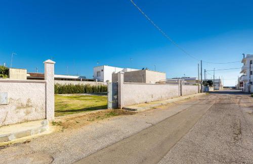Torre Lapillo House | Villa Alba e Tramonto by BarbarHouse