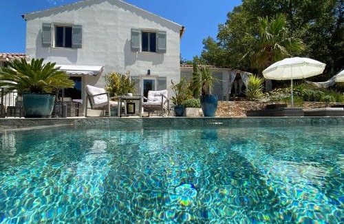 Besse-sur-Issole Bed & Breakfast | Villa Alba en Provence