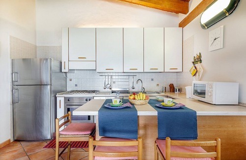 Laureana Cilento House | Villa Albatros C: A characteristic and welcoming independent house surrounded by the greenery, with Free WI-FI.
