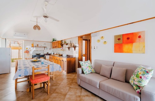 Torre San Giovanni Apartment | Villa 'Alma' with Sea View, Private Terrace and Air Conditioning