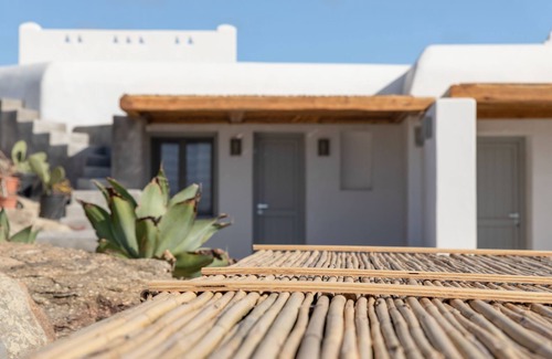 Tourlos Villa | Villa Almi in Mykonos. Majestic, unforgettable, memories that will last forever.