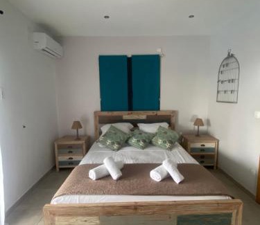 Douville Villa | VILLA ALOEREVE