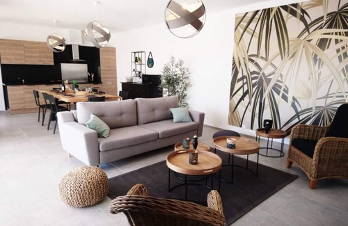 Saint-Martin-de-Crau House | VILLA ALPILLES CRAU CAMARGUE