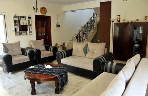 Lakatamia Villa | Villa Alsancak cyprus