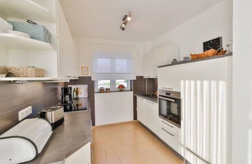 Vaschvitz House | Villa Am Gutshof