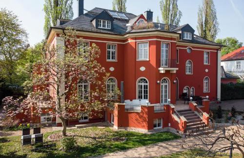 Gruna Apartment | Villa am Park Apartment