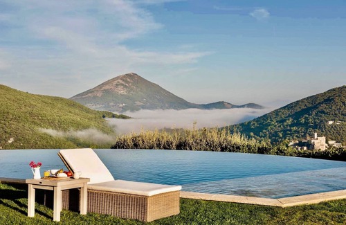 Umbertide Villa | VILLA AMABILE - Nine Bedroom Villa, Sleeps 18