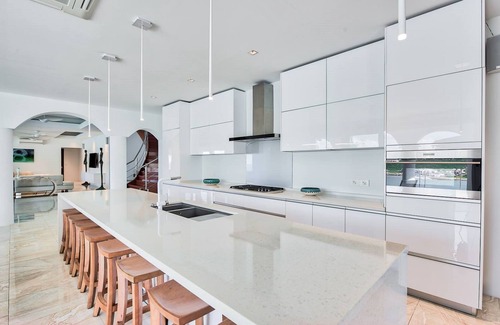 Upper Prince's Quarter House | Villa Amalia