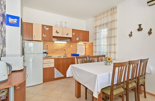 Bryastovets House | Villa Amber with Pool - Sunny Beach Area