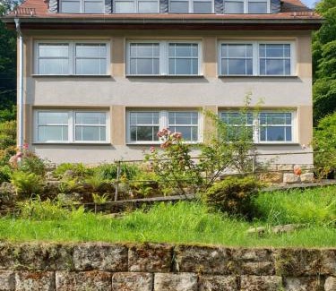Niederrathen Villa | Villa Amselgrund