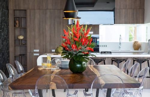 Bang Po Villa | Villa Anar - 5 bedrooms beachfront