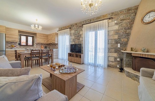Zoniana Villa | Villa Anatoli - Asfendamos Villas