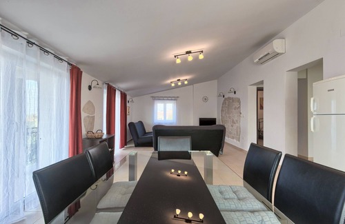 Peroj House | Villa Andi Sea view, Terrace, Wi-fi, Dishwasher, Washing machine, Parking