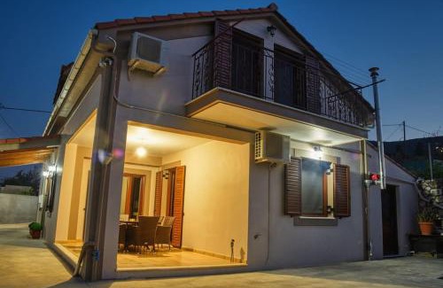 Platrithias Villa | Villa Andrew