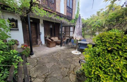 El Mazo House | Villa Angela