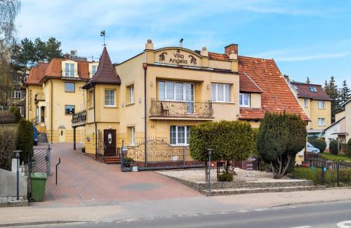 Emaus Bed & Breakfast | Villa Angela
