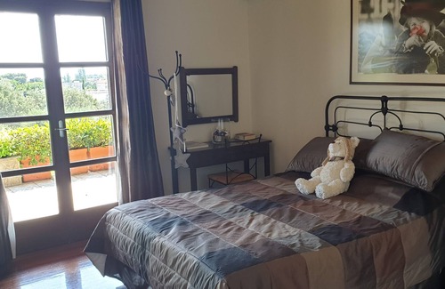 Nea Makri Villa | Villa Anna Family Relaxation Retreat