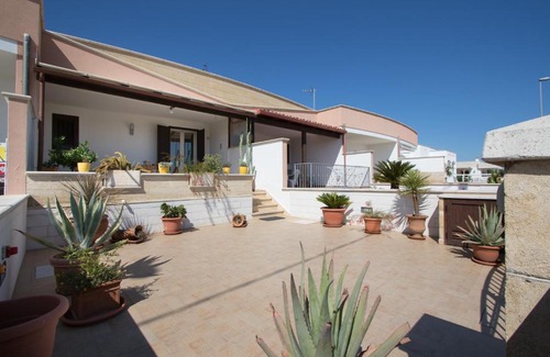 Torre Pali House | VILLA ANNA