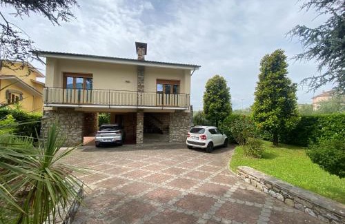 Marlia Villa | Villa Anna with pool and lift