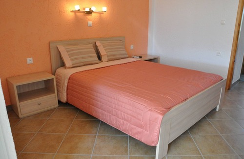 Sarakiniko House | Villa Annilena