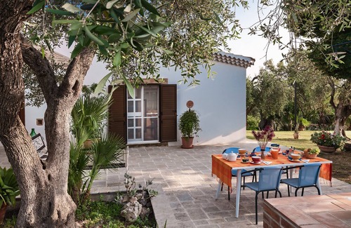 Pisticci Villa | Villa Antonella - Pisticci - The Manor House