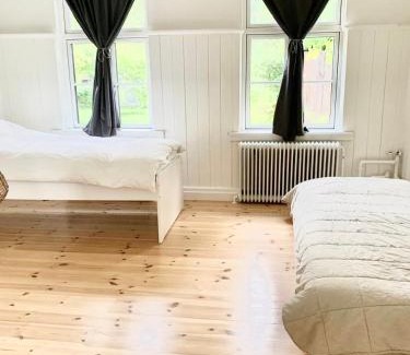 Humlebaek Villa | Villa Apartment near Lousiana