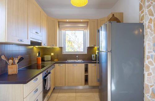 Kiparissia Villa | Villa Arkadia - Two Bedroom Villa, Sleeps 6