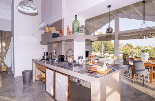 Giardini Naxos Villa | Villa Aura 6, Emma Villas