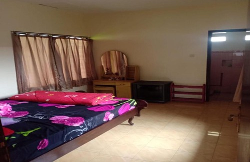 Trawas Villa | Villa Aura Firdaus