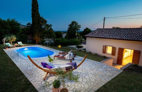 Lupoglav Villa | Villa Aurania