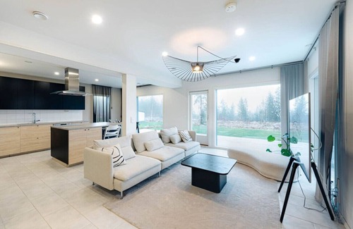 Rovaniemi House | Villa Aurora by BookLapland