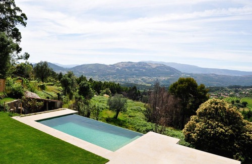 Calheiros Villa | Villa Ava - Four Bedroom Villa, Sleeps 8