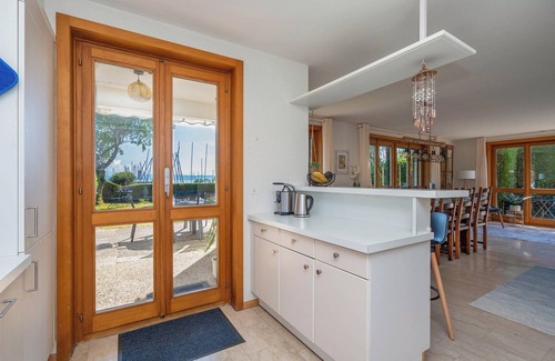 Bevaix Villa | Villa Azur on Lake Neuchâtel