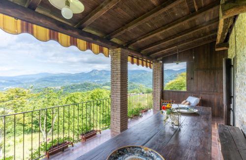 Castelnuovo di Garfagnana House | Villa Buriconti - Peaceful Countryside Retreat