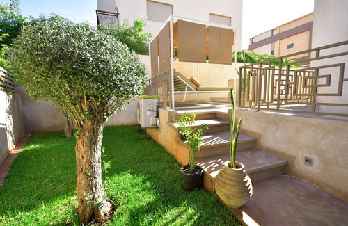 Menara Villa | Villa BAHIA
