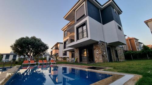 Davutlar Villa | Villa Begonvil