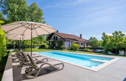 Cerovlje Villa | Villa Bella, villa with heated Pool