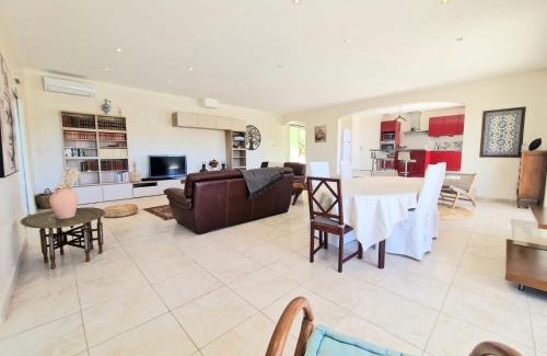 Les Arcs-sur-Argens Villa | VILLA BELLAVISTA