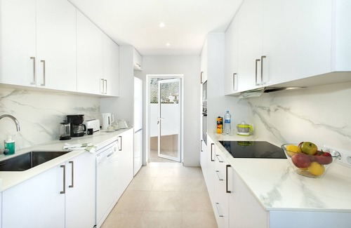 Les Palmeres Villa | VILLA BERNAT - 10 MIN WALK TO THE BEACH