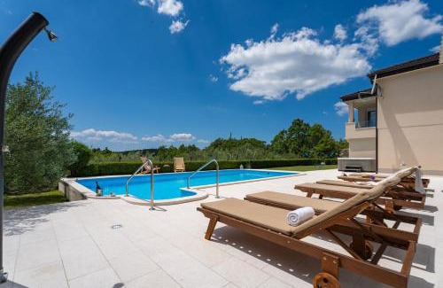 Gata Villa | VILLA BEYBE with Jacuzzi, large private pool 50m2, BBQ,free WIFI, 3 bedrooms