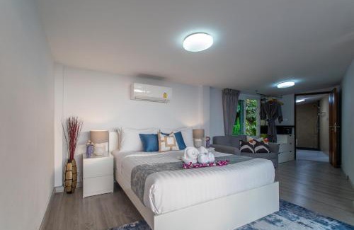 Cherngtalay Villa | Villa Beyond-Namaste 16 Bedroom Fully Staffed Seaview Villa