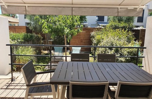Serignan House | Villa Bianca - 500m from the beach, comfortable pa