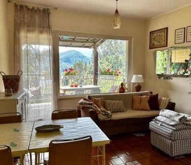 Piediluco House | Villa bianca